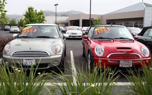 Boost in ancient automobile commerce-ins could be the salve auto dealers need