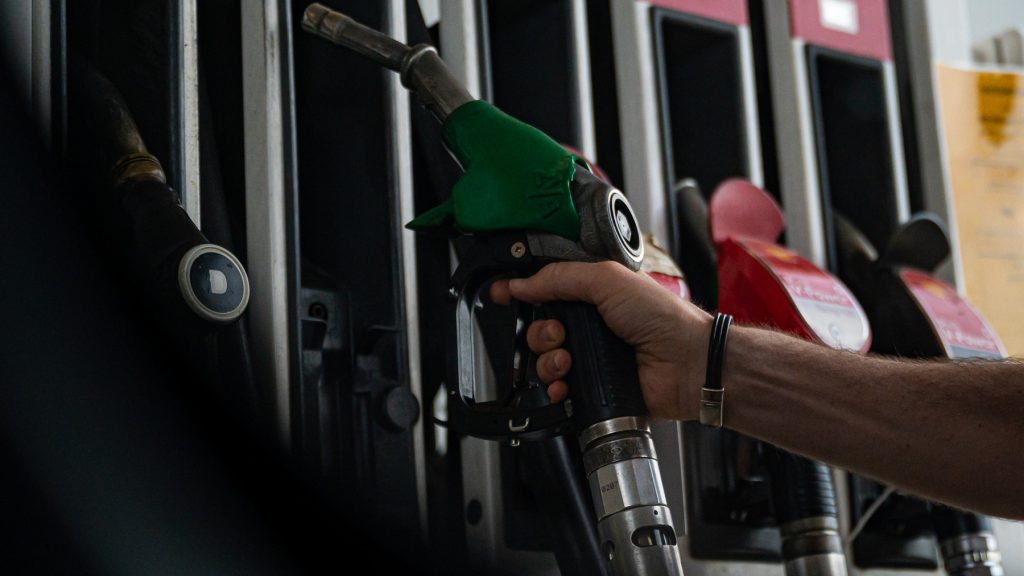 Kisebb csoda kéne ahhoz, hogy a héten tovább csökkenjen az üzemanyagok ára