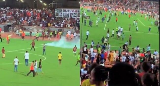 Enyimba gamers stage a walkout with their followers invading the pitch after referee awarded a leisurely penalty to Rangers